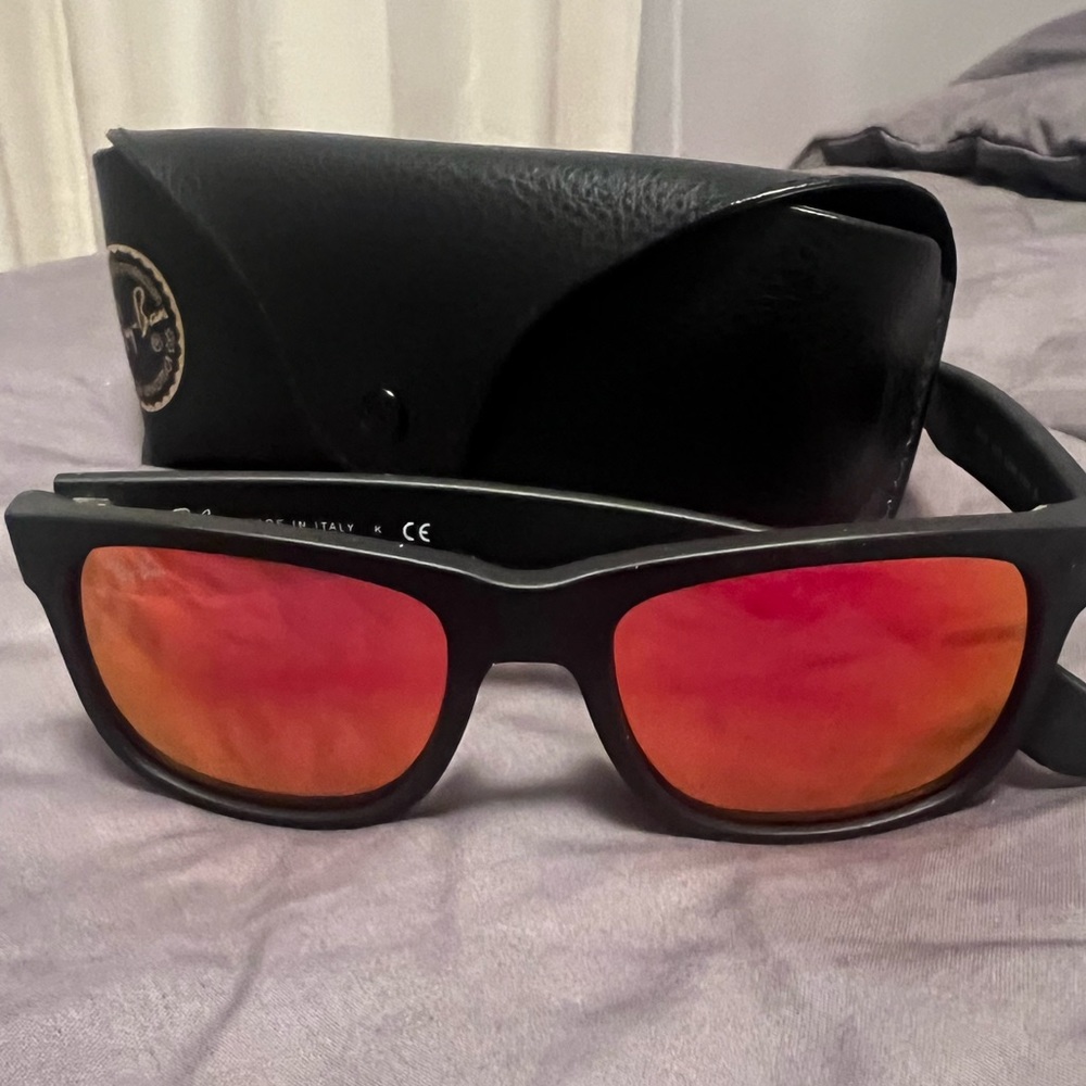 Ray-Ban Justin Sunglasses